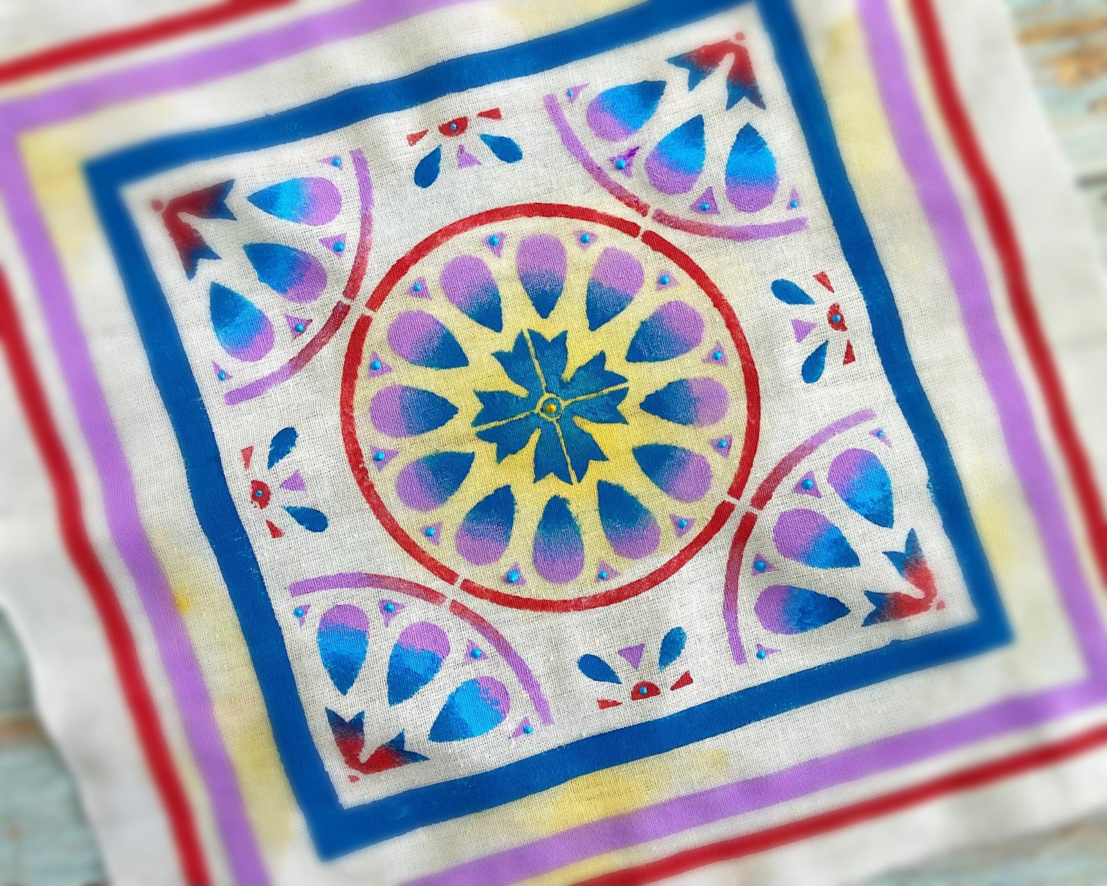 imgi_185_How-To-Do-Fabric-Painting-finished-design-34e687f